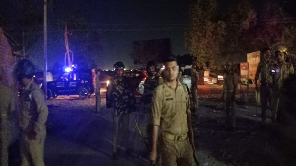 Bareilly clash case FIR lodged against 67 people of both communities in bareilly