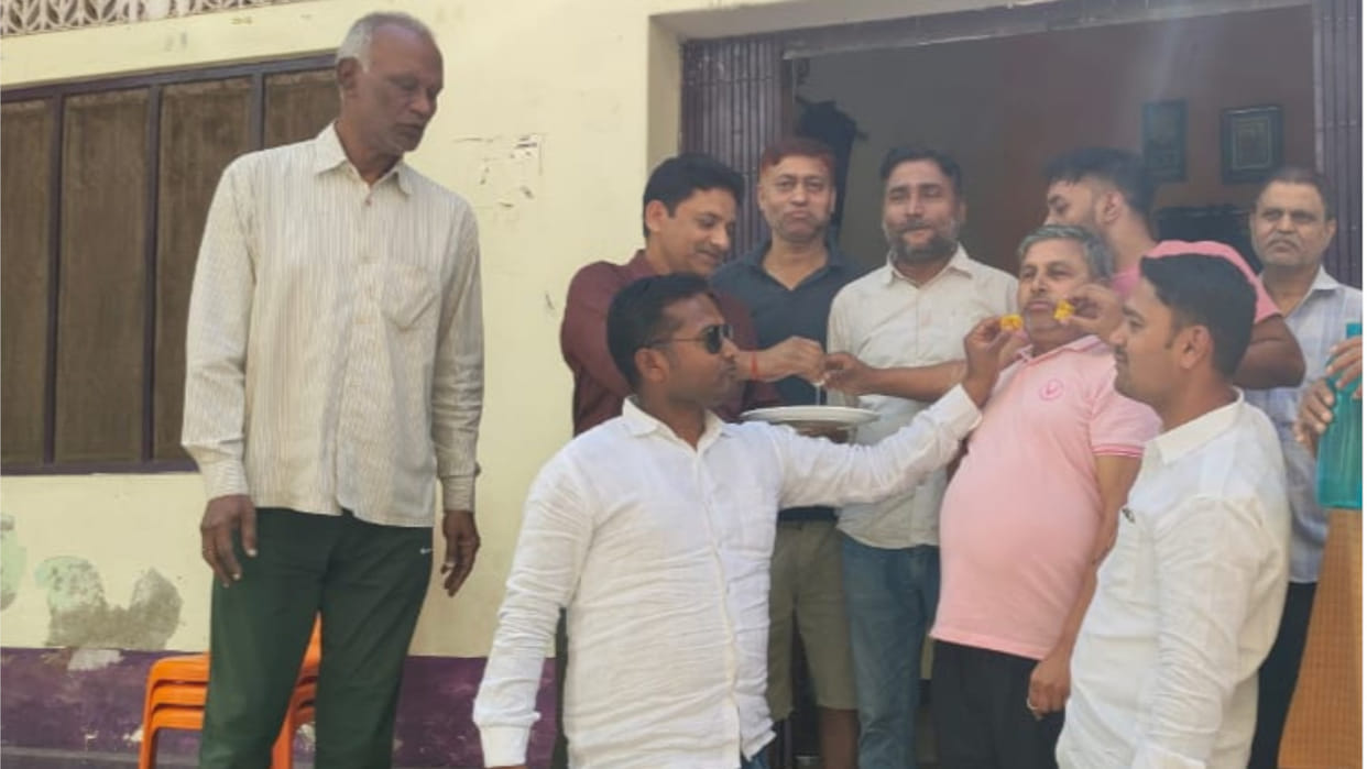 Deoria's Gauri Bazar's daughter-in-law Nidhi became personal secretary of the Prime Minister of the country