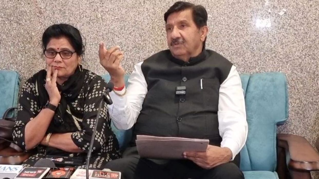 Mukesh Agnihotri said We are not Pakistanis we know how to take our rights from the central government