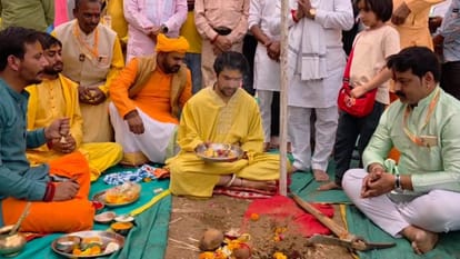 baba bageshwar hindu gram dhirendra krishna shastri hindu gram to hindu rashtra under question