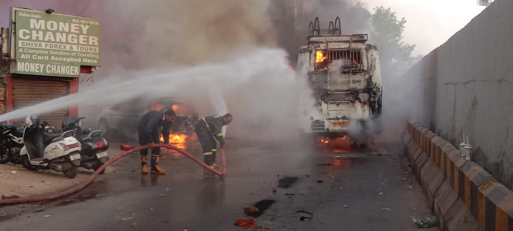 bus running on road turned into ball of fire three people injured