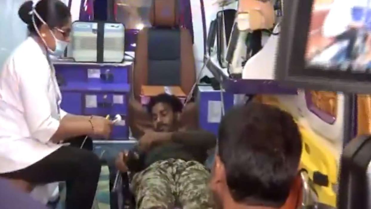 Two soldiers injured in an encounter with Naxalites referred to Raipur for better treatment in Bijapur