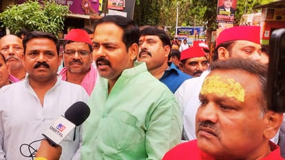 big news of Varanasi Alert on Wakf Amendment Bill railway iron recovered punishment given