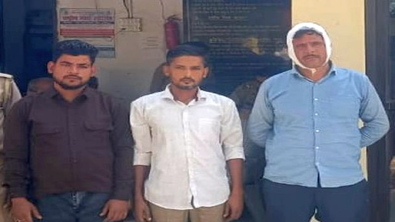 bookie hatched conspiracy called the goons to get the incident done in bareilly