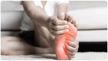 donald trump Diagnosed With Vein Condition chronic venous insufficiency know its symptoms and risk