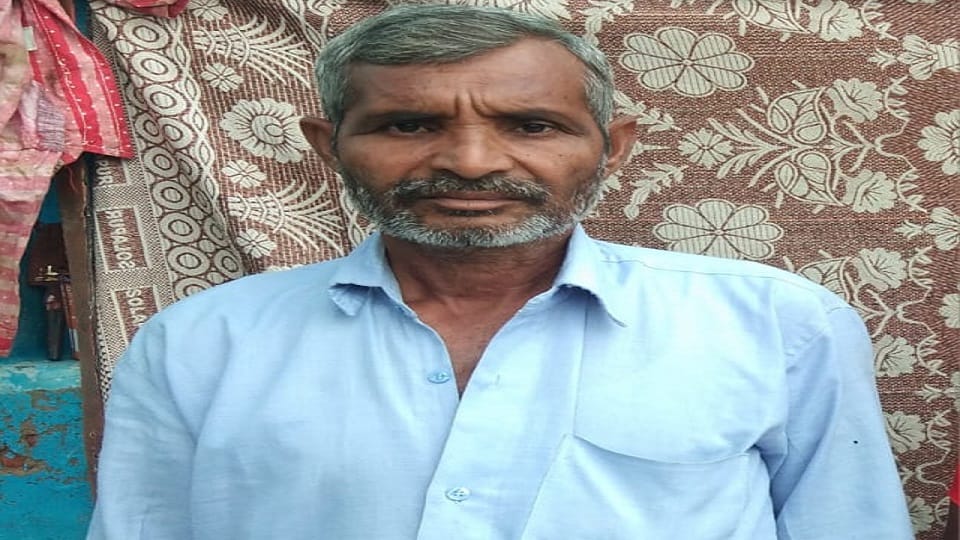 half-burnt body of farmer who went from home to field was found in drain