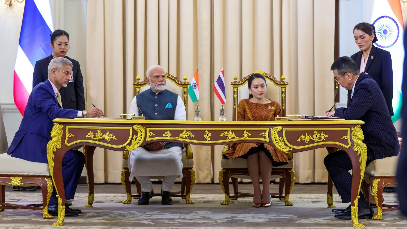 PM Modi Bangkok Photos Meeting with Thailand PM Paetongtarn Shinawatra see glimpses mementos