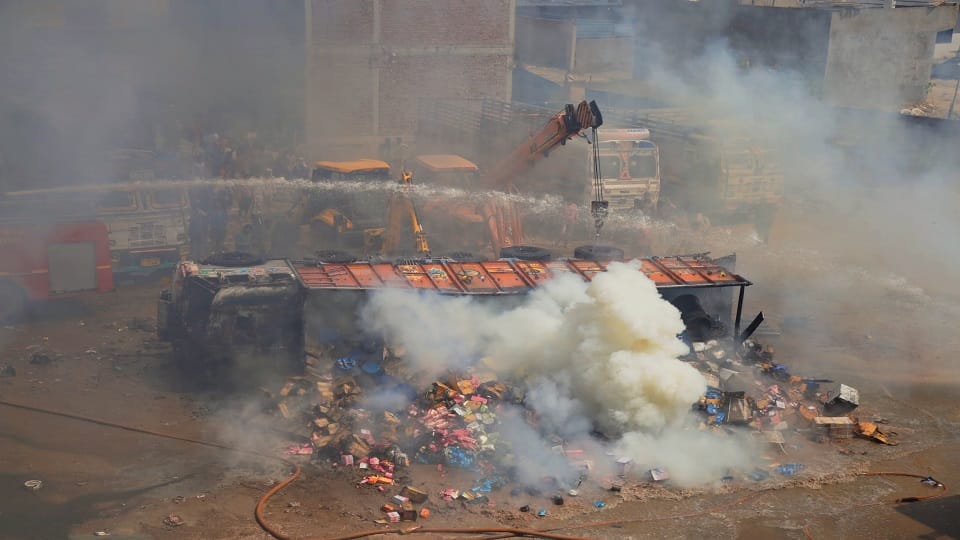 Six trucks parked in Ghaziabad caught fire