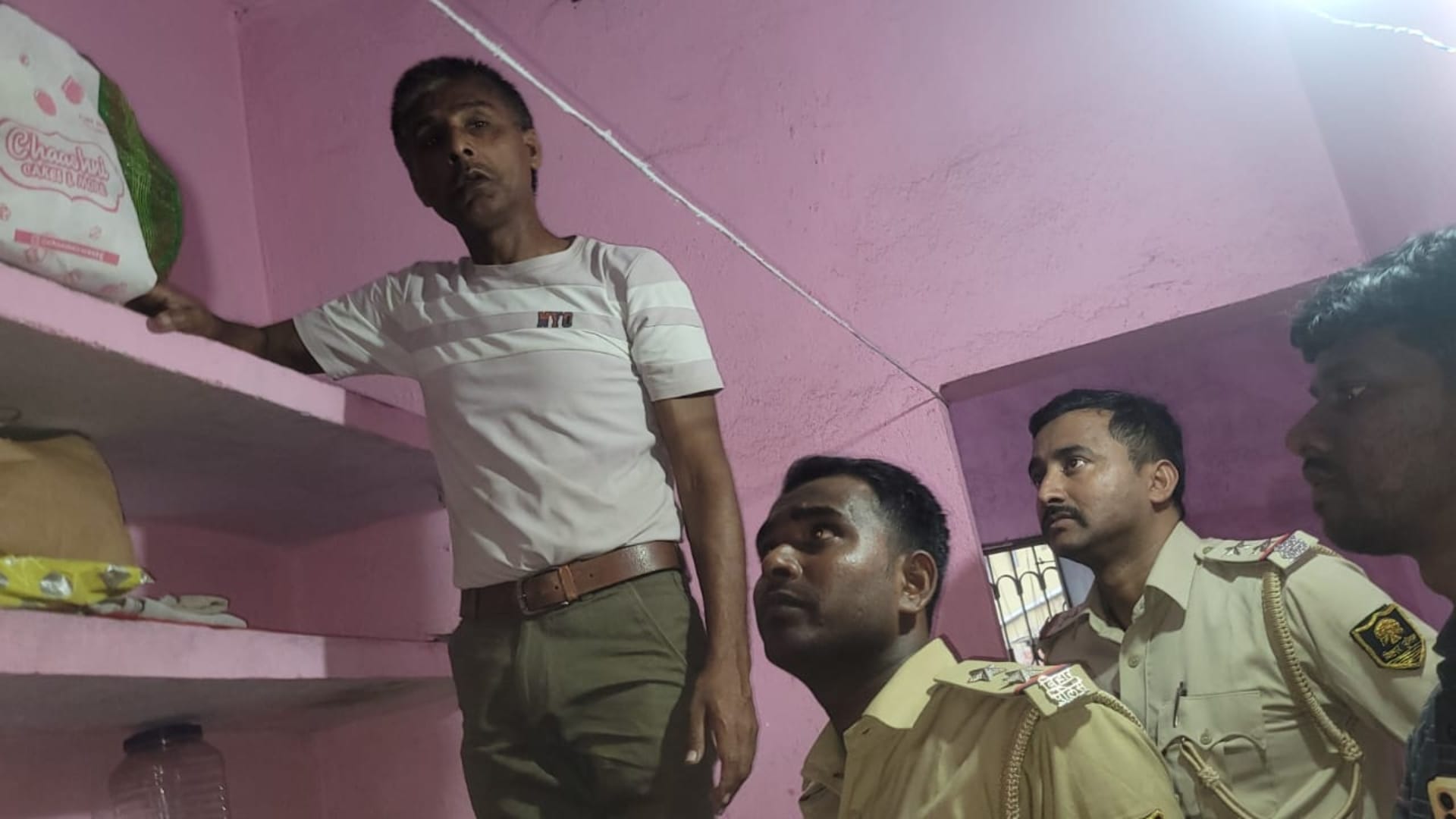 जांच में जुटी पुलिस