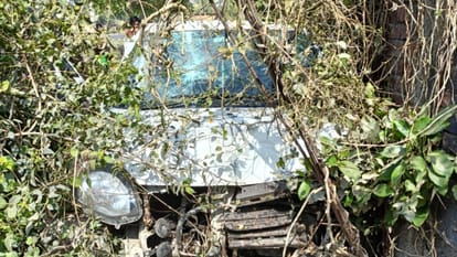 speeding car went out of control on the highway and fell into ditch one person died and driver injured
