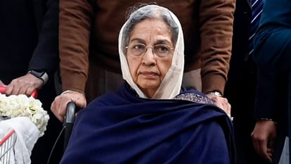 Today top headlines national news Waqf amendment bill Politics business and world hindi news updates