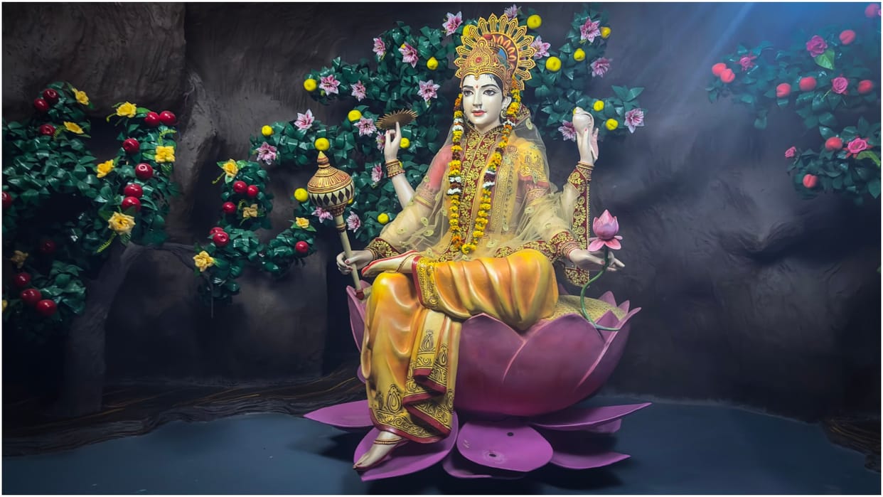 Chaitra Navratri 2025 Day 9 Wishes Images Maa Siddhidatri Mantra Puja Vidhi Bhajan Wallpapers in hindi