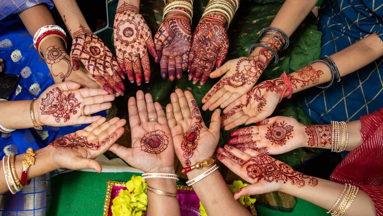Chaitra Navratri 2025 Ram Navami Special Mehndi Design Ideas Photos