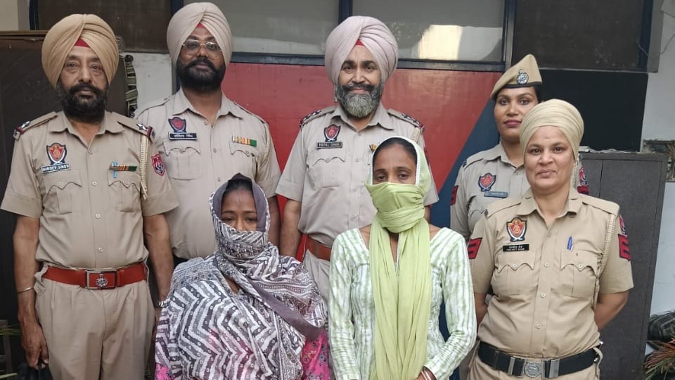 Five drug smugglers including two women arrested in Kapurthala