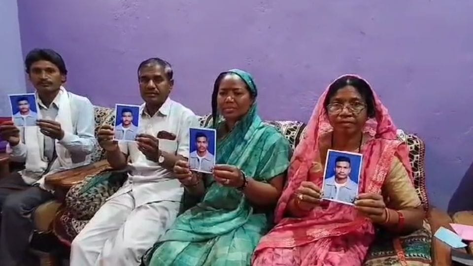 A soldier who came home on leave in Balod went missing