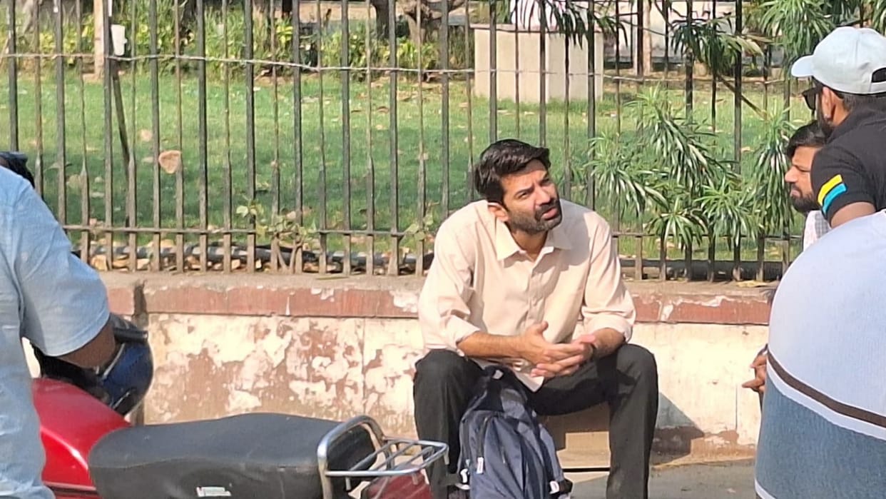Jaipur News: Bollywood film Hawks scene filmed outside Ravindra Manch, these actors appeared in simple style