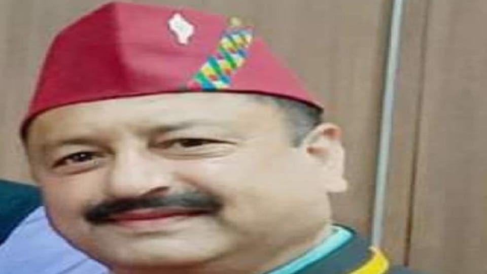 Along with studies, children are earning income by doing Chhaliya dance in kumaon uttarakhand