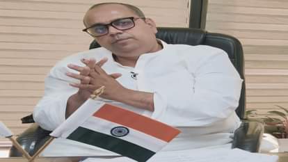 स्वास्थ्य एवं परिवहन मंत्री डॉ. पंकज कुमार सिंह