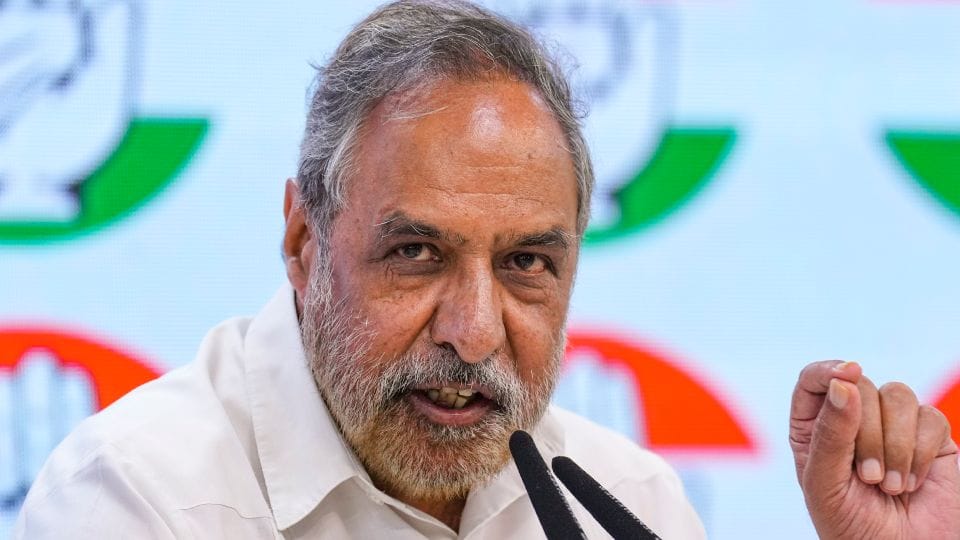 Congress says Govt must keep national interests foremost while formulating strategy on US tariffs