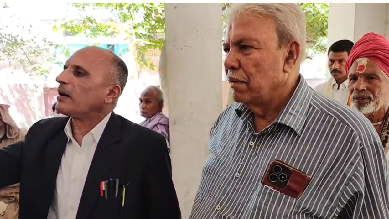 Advocates announced agitation many cases were dismissed without hearing
