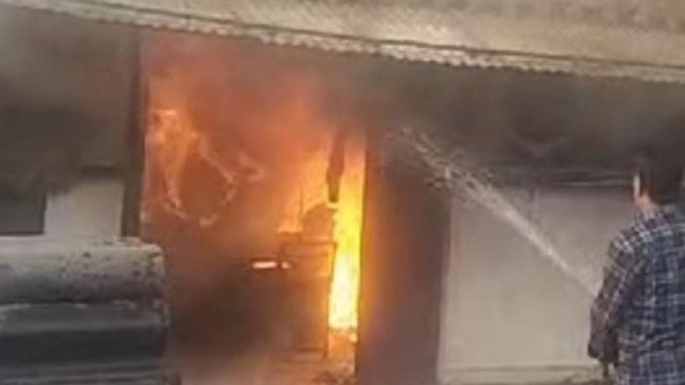 A huge fire broke out in Balaji Gas shop in Korba