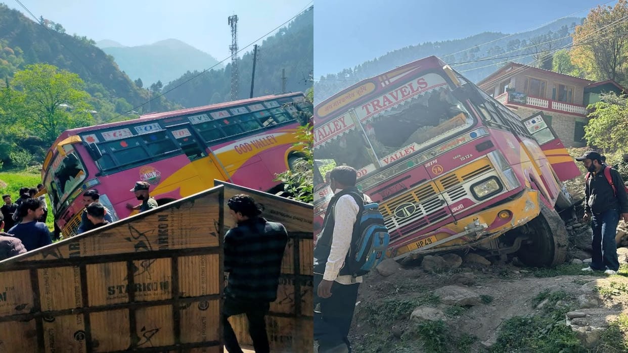 private bus went out of control and went off the road, passengers suffered minor injuries
