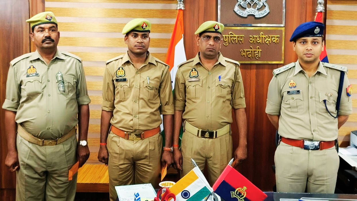 Police saved life of young man in bhadohi arrived on information of father