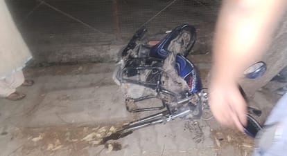 Kanpur Accident Innova was racing with BMW hit the bike rider died police caught him