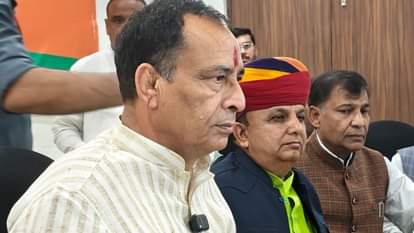 मोहनलाल बडाैली