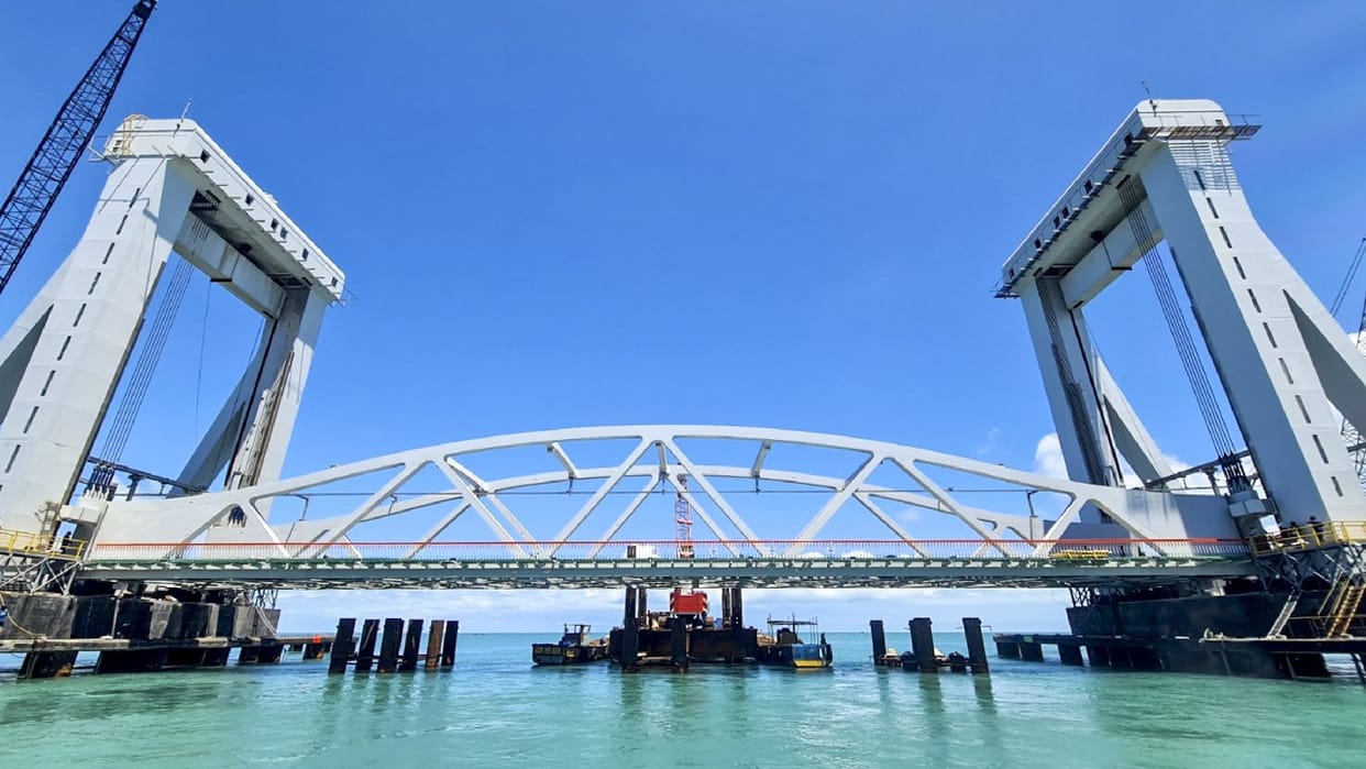 New Pamban Bridge: PM will inaugurate India's first vertical lift bridge in Rameswaram, Know all about it