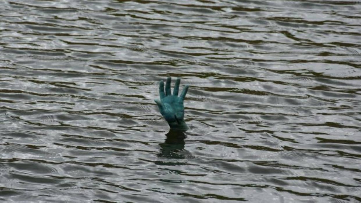 Rajasthan Three people including brother sister died after drowning in pond Banswara all gone to graze cattle