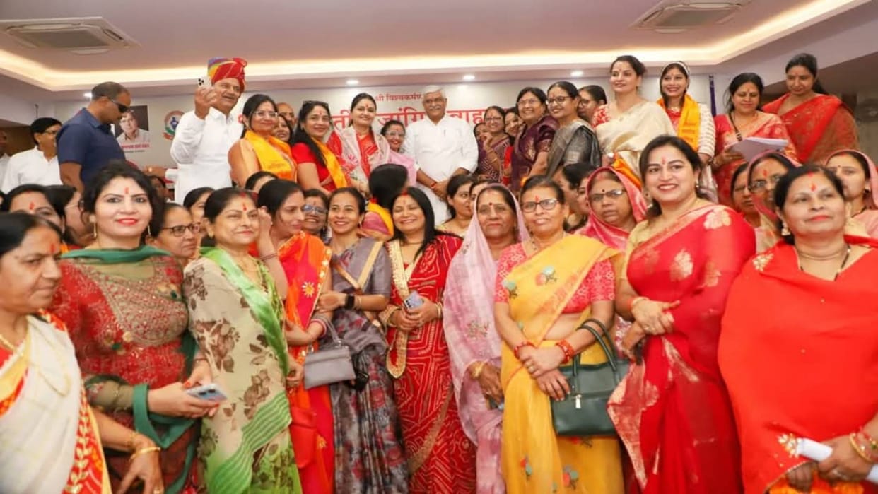 Jaipur Gajendra Singh Shekhawat society that cares about people left behind always moves forward