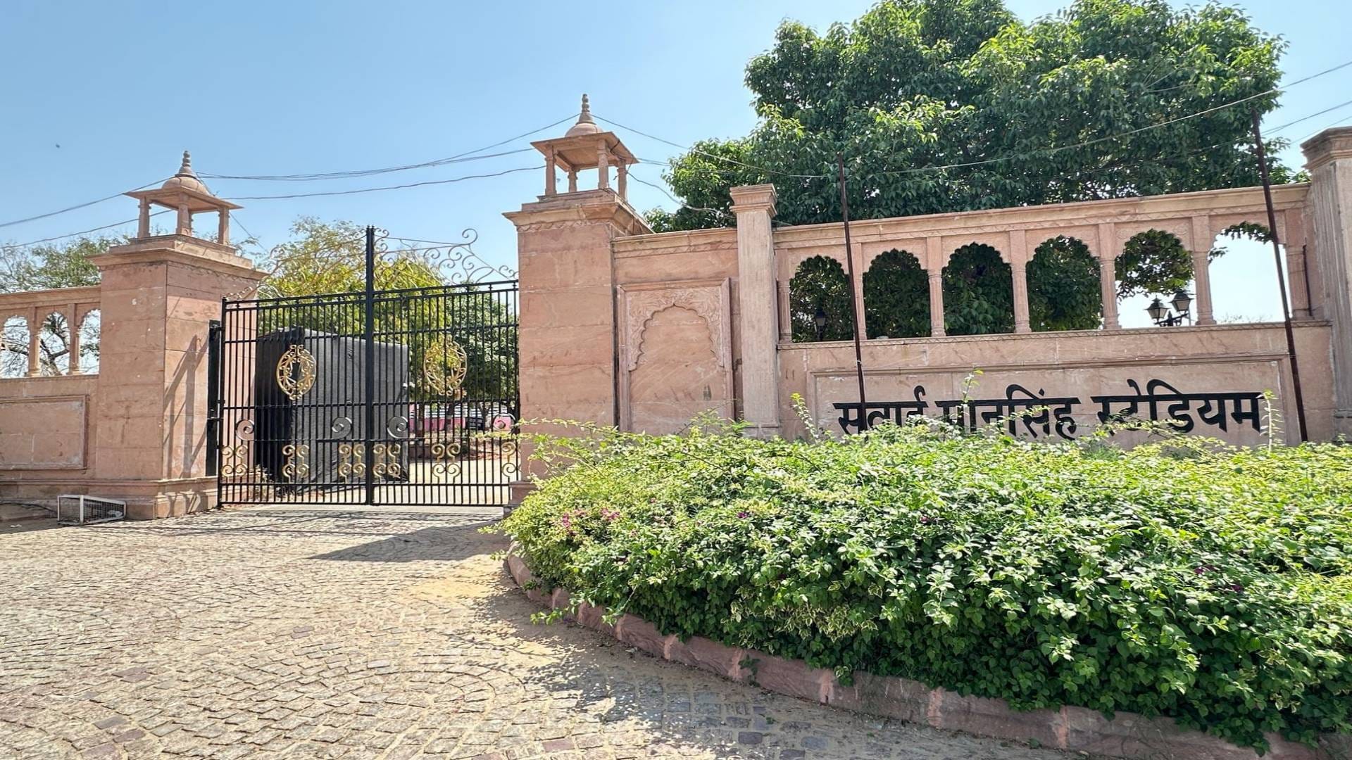 IPL 2025 Rajasthan vs Lucknow match in Jaipur uncertainty over Sanju Samson's playing traffic and parking plan