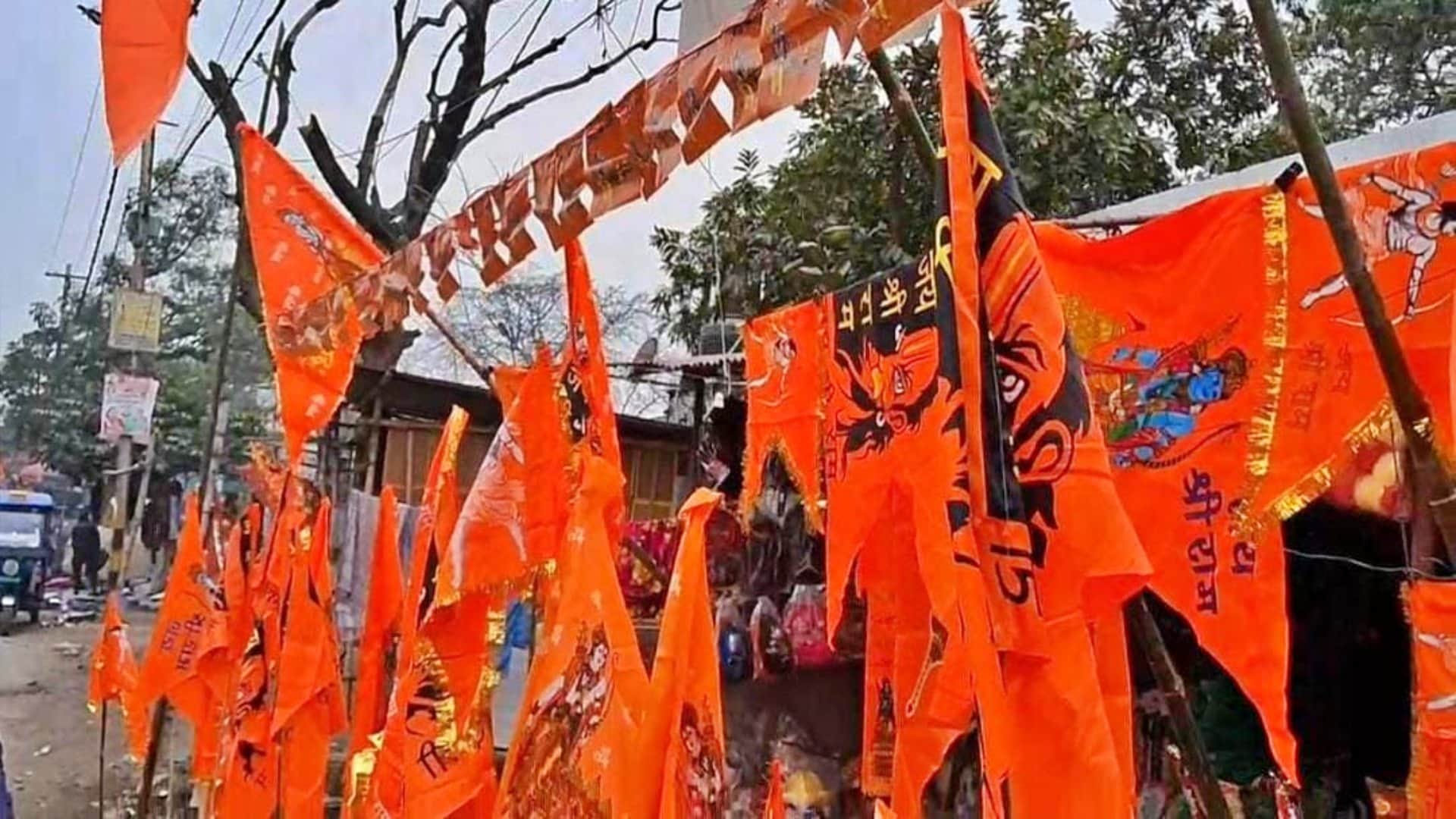 Ram Navami 2025: Crowds gathered at Mahaveeri flag shops in Muzaffarpur market, Lord Ram's birth anniversary