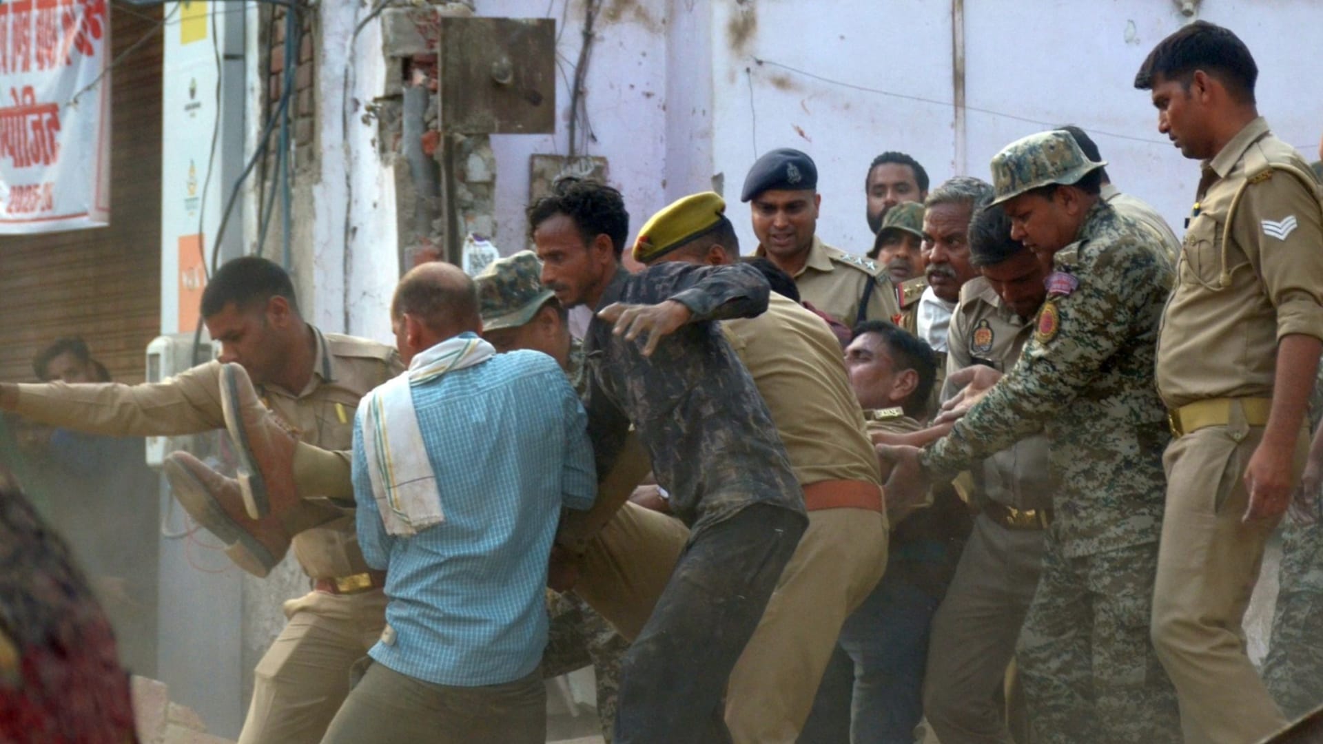 Agra Shops Collapse Debris removed by Advanced Rescue Tender Moaning sounds were coming from rubble