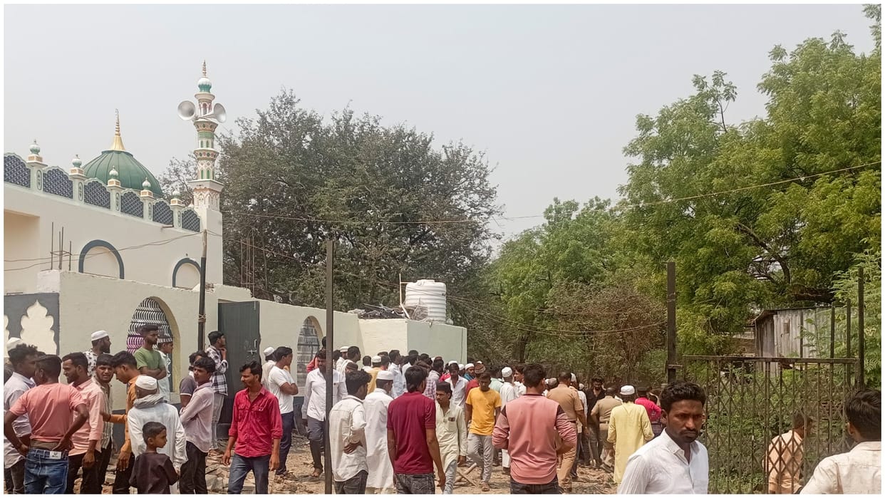 Beed mosque blast: UAPA invoked against two arrested men Latest News Update