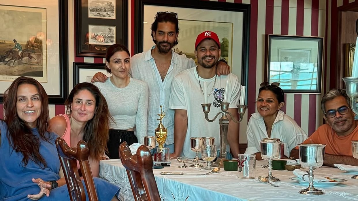 Kareena Kapoor Khan Enjoys Sunday Reset Lunch With Chhorii 2 Soha Ali Khan Kunal Kemmu Angad Bedi Neha Dhupia