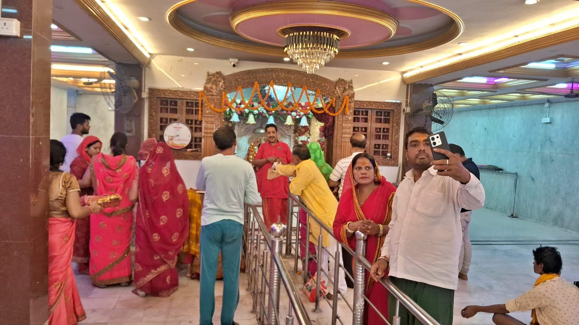 Chaitra Navratri: Devotees gathered in court of Siddhidatri on 9th day Jai Mata Di chant echoed in Muzaffarpur