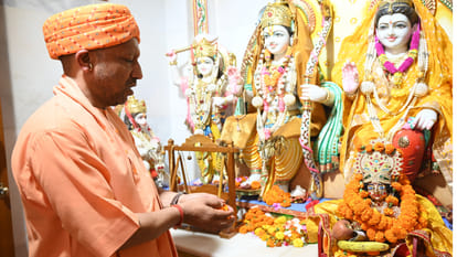 In Gorakhpur, CM Yogi celebrated Shri Ram's birth anniversary at Gorakhnath temple