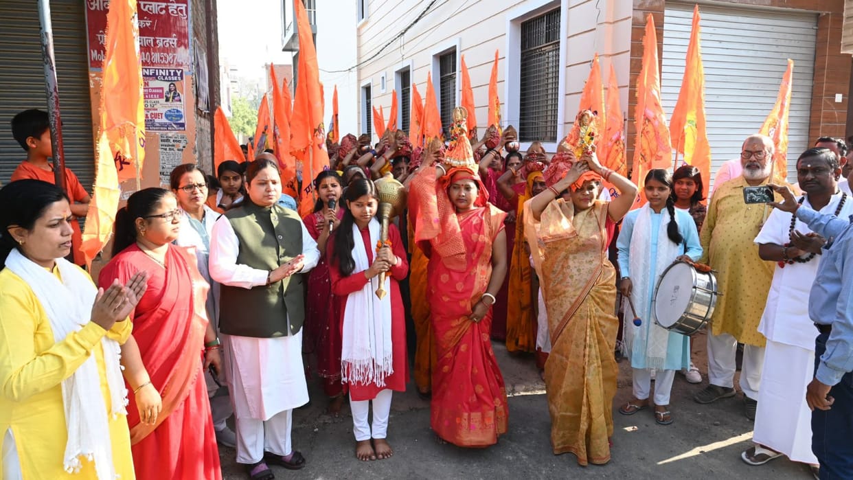 Dalits and tribals took out Kalash Yatra in kashi Circumambulated village drew line name of Ram