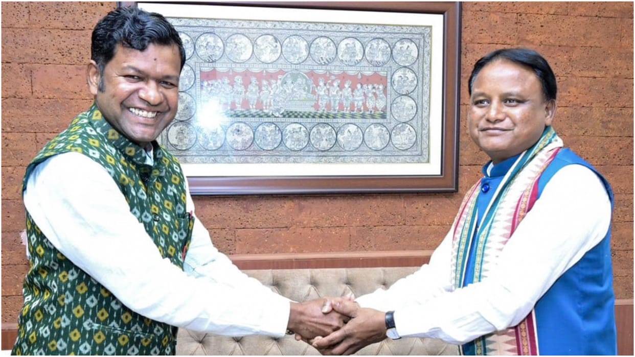 Sand artist Sudarshan Patnaik increased India's pride, UK gave him The Fred Darrington Sand Master Award