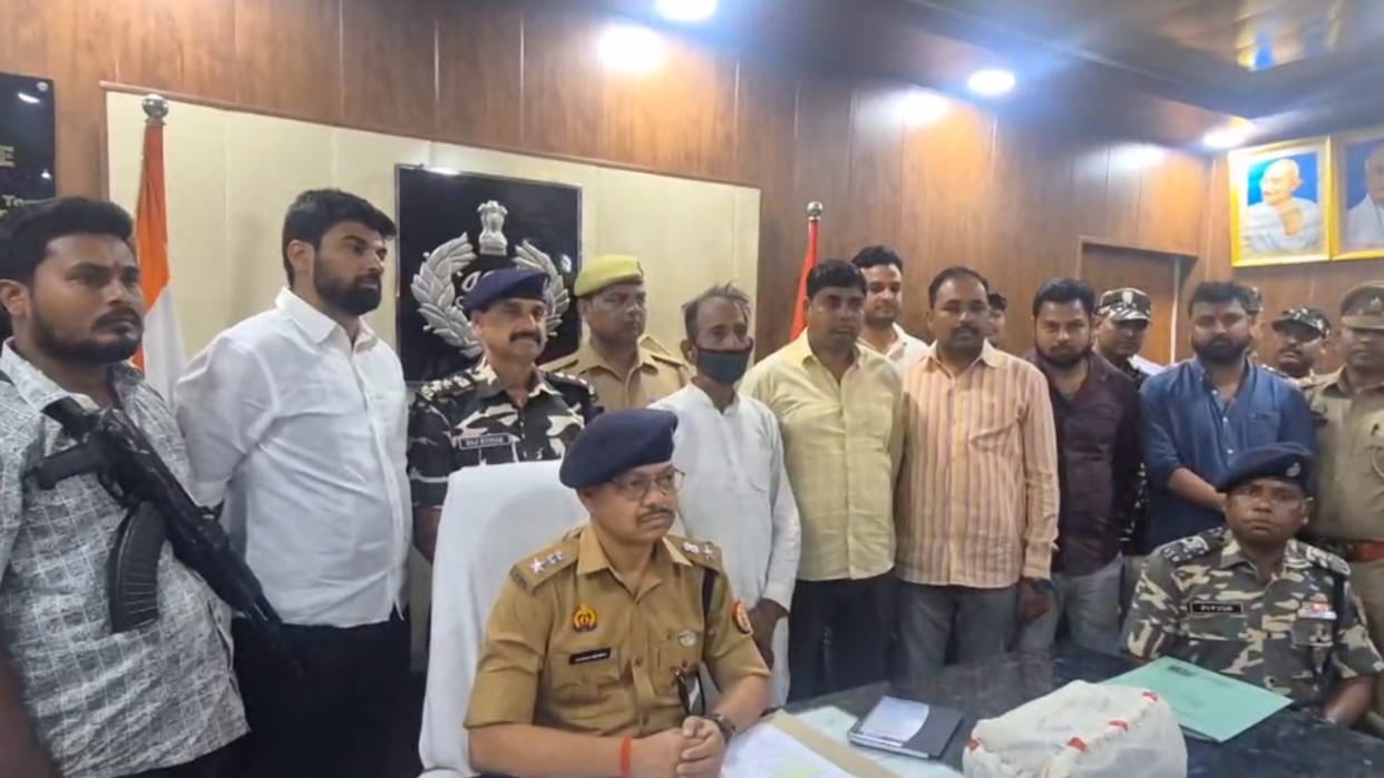 Shravasti: Opium worth Rs 45 lakh being sent from Nepal to Panipat recovered, one smuggler arrested