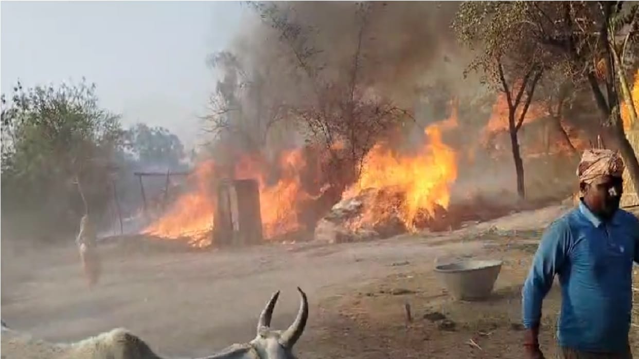 40 houses burnt to ashes due to short circuit caused by fire in solar panel in lakhimpur