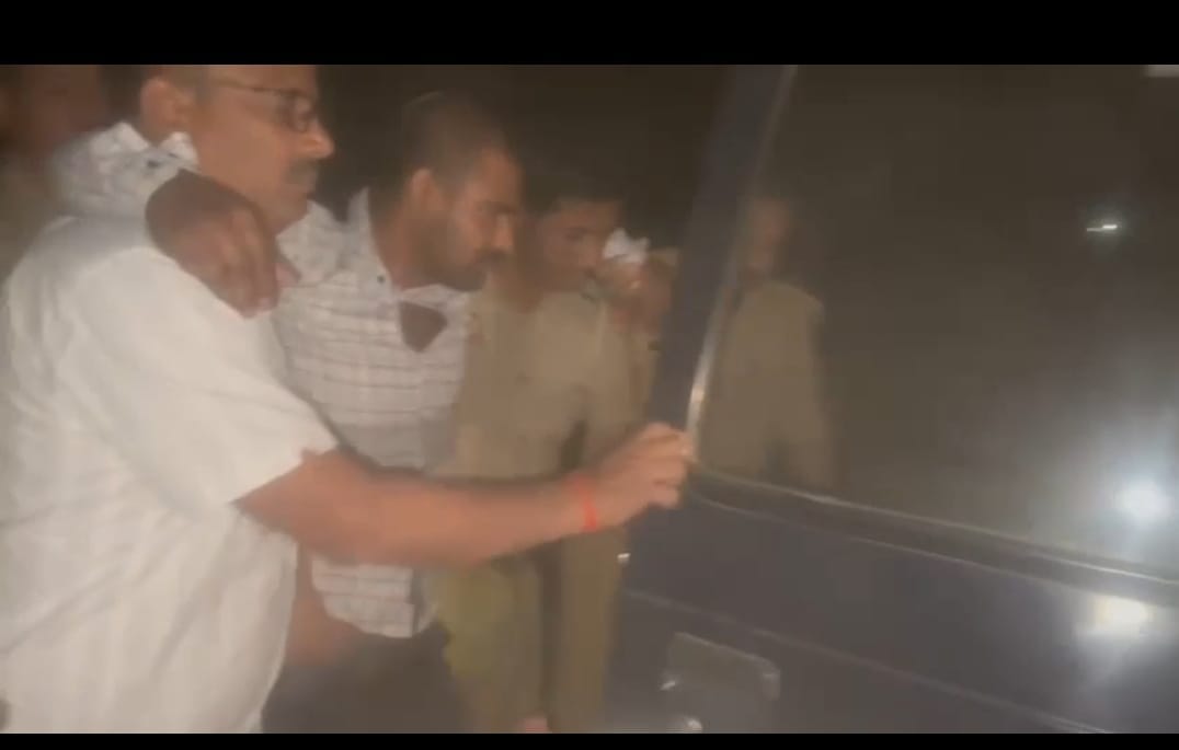 Sultanpur: Rakesh murder case accused Neeraj Yadav arrested in police encounter, shot in leg