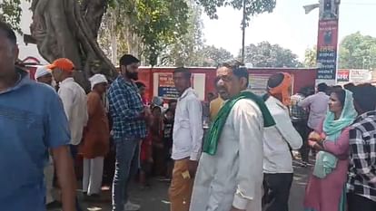 Bajrang Dal Leader Satyendra Monty Murdered Throat Slit 5 Feet Deep Pit Found in Room to Bury Body in bijnor
