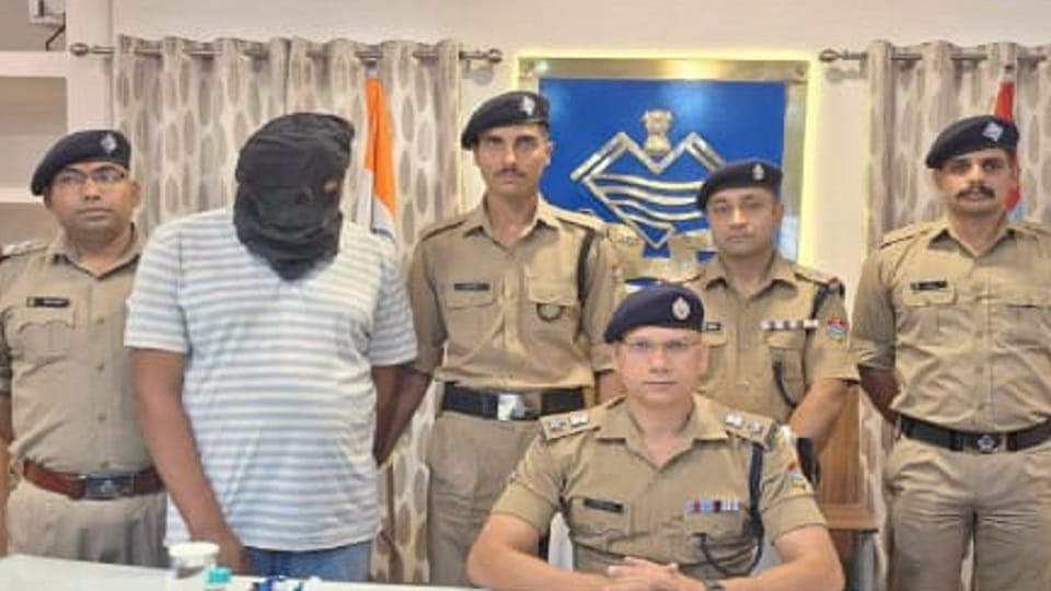 Buta Singh who supplied narcotics in the mountains was arrested in Nanakmatta