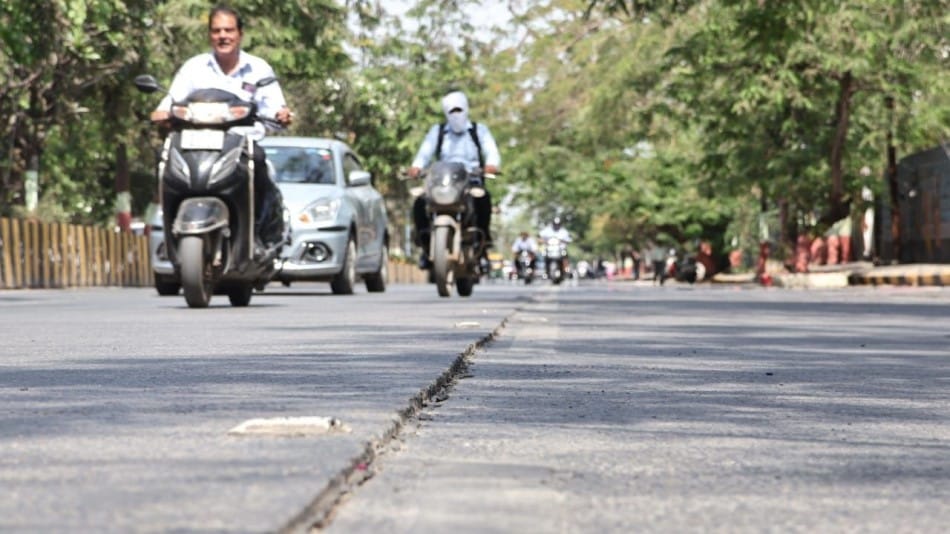 Indore News: Road Mishaps Surge in Indore Due to Potholes and Open Chambers