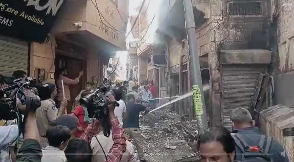 There was a commotion in Jodhpur due to fire during a program in the house