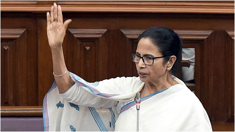 West Bengal: WBSSC विवाद पर सीएम ममता बनर्जी का एलान, कहा- 31 मई तक जारी होगी नई शिक्षक भर्ती की अधिसूचना