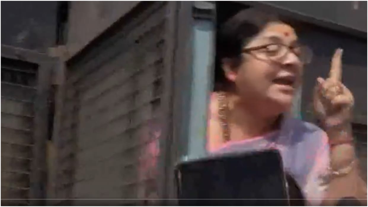 School Job Case: BJP intensifies attacks on Mamata govt, MP Locket Chatterjee and leaders in police custody